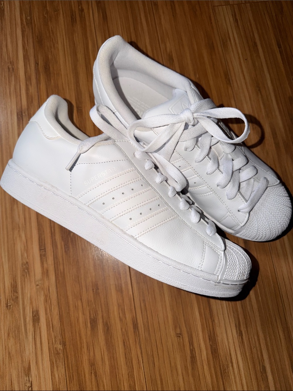 adidas Men’s White Superstar Low-Top Sneakers